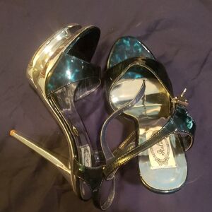 Italina Shiny Black and Gold Heels